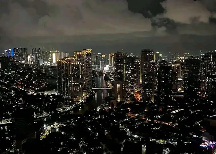 1br Loft At Gramercy Makati With Free Pool Access And Wifi Aparthotel