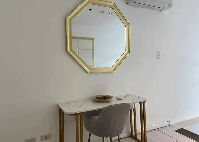 Aparthotel 1br Loft At Gramercy Makati With Free Pool Access And Wifi