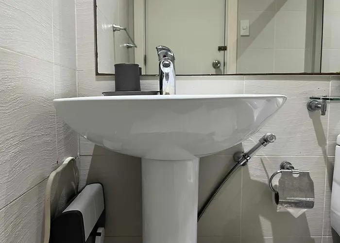 1br Loft At Gramercy Makati With Free Pool Access And Wifi 4*