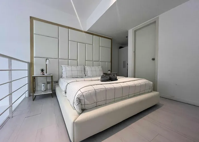 1br Loft At Gramercy Makati With Free Pool Access And Wifi 4* Manila